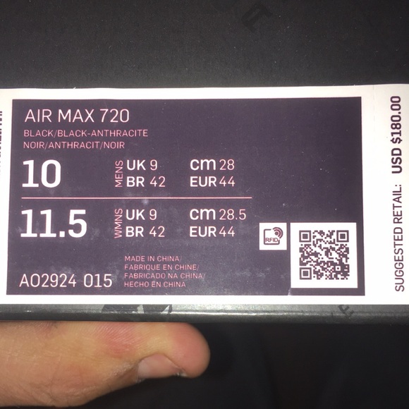 Men’s Nike Air Max 720 - Picture 1 of 7